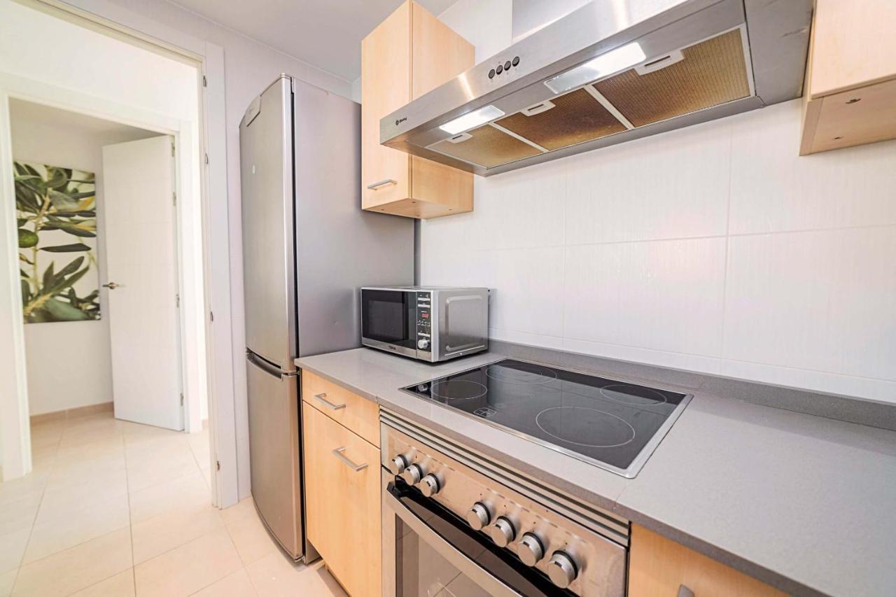 Apartment Flip Flop *